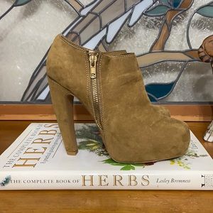 Diba Platform Ankle Booties Heels Size 6